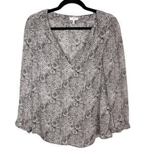 Joie Small Gray Black Snakeprint Silk Purine Button Front Blouse Top 3/4 Sleeve